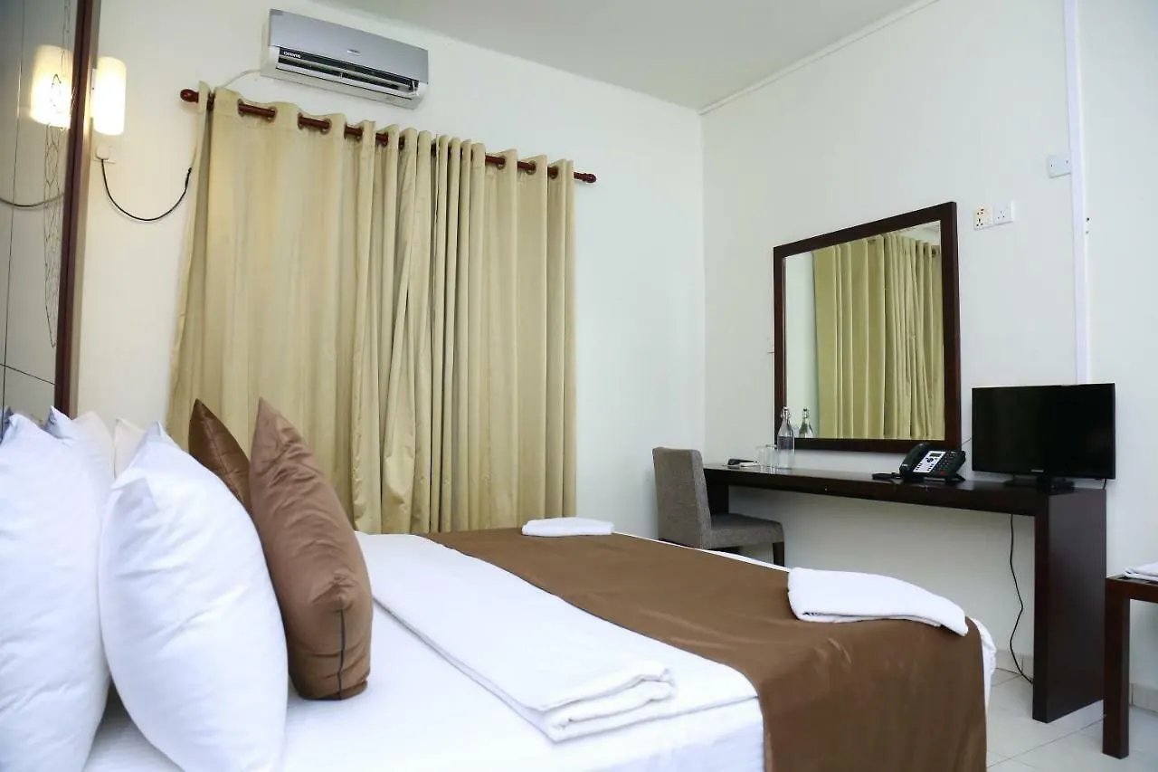 Hotel Sea Port Negombo